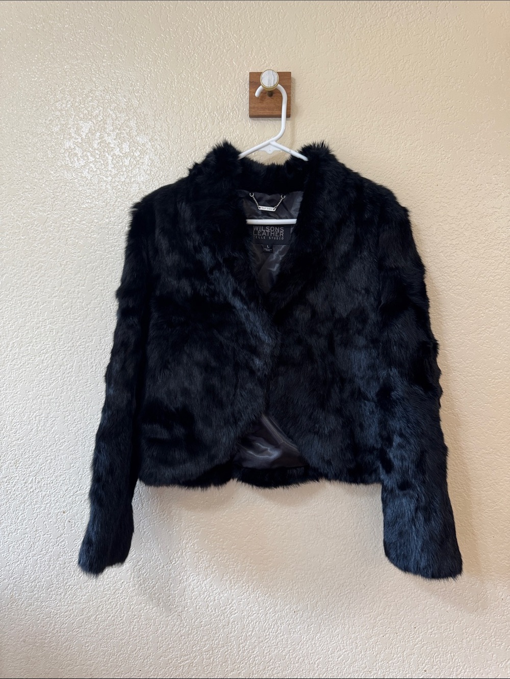 Vintage Wilson’s Leather Pelle Studio Genuine Rabbit Fur Cropped Jacket Black Lg